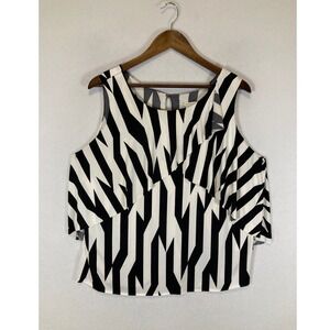 Modern Graphic Cato Women 14/16W Black White Geometric Tiered Ruffle Blouse Top